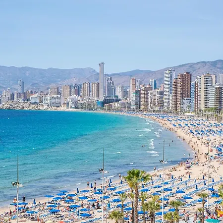 Gemelos 22 3-1c Levante Beach *